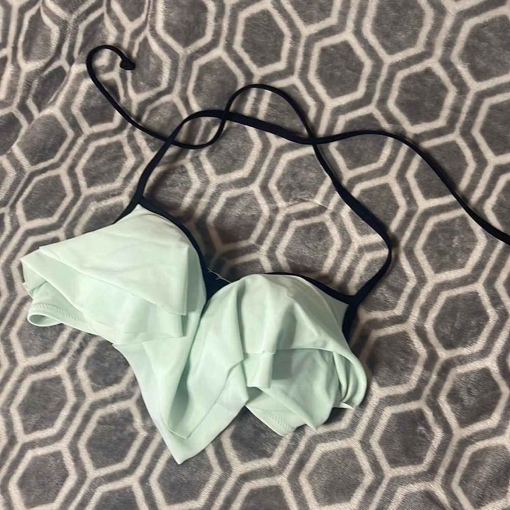 Victoria’s Secret Pink size small light push up swim top
